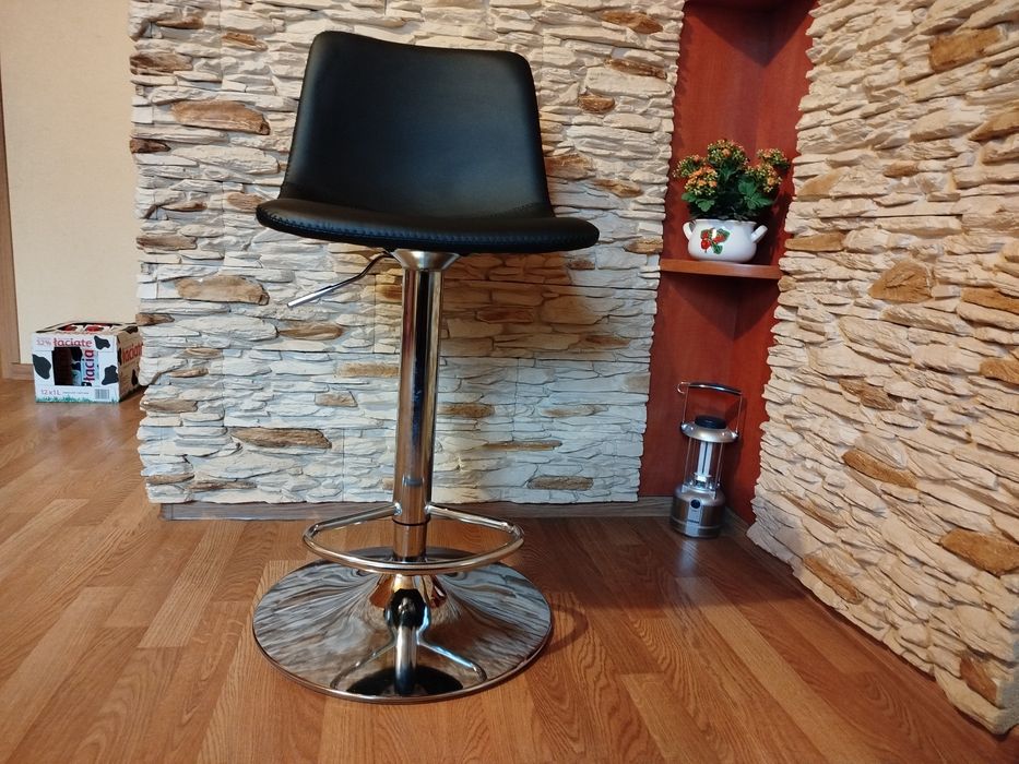 Krzesło  nowe eleganckie