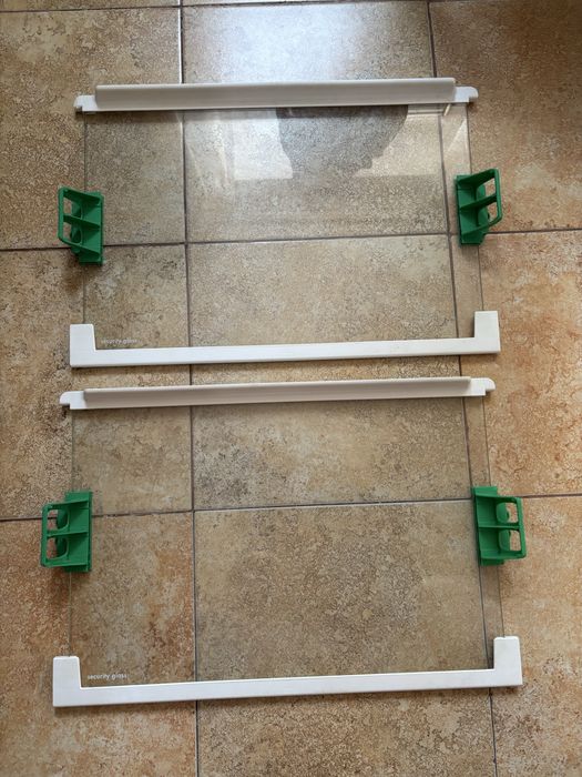 Ящики/полички/тримач пляшок для холодильника Electrolux EBR 3422X