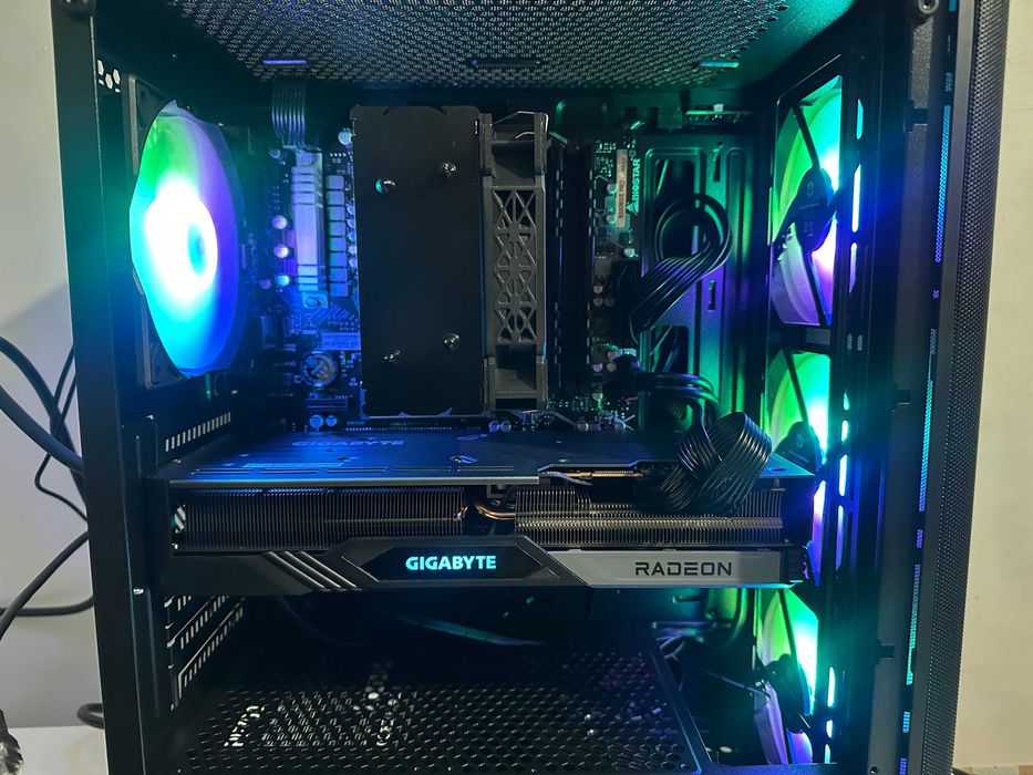 Komputer gamingowy Ryzen 5800X RX 9060 XT 32GB  1TB FV23 Gwarancja 24M