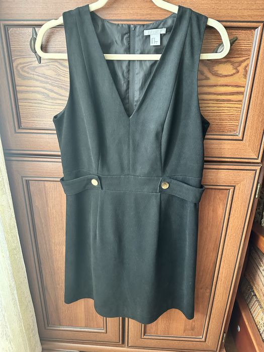 Чорна вечірня сукня