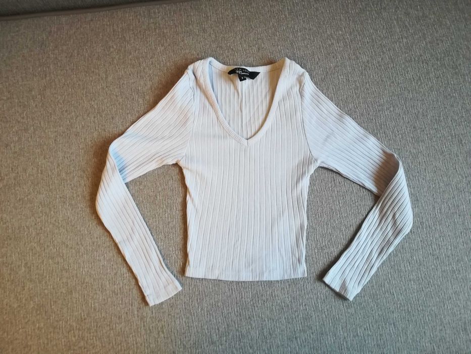 Sweterek dla dziewczynki 134cm