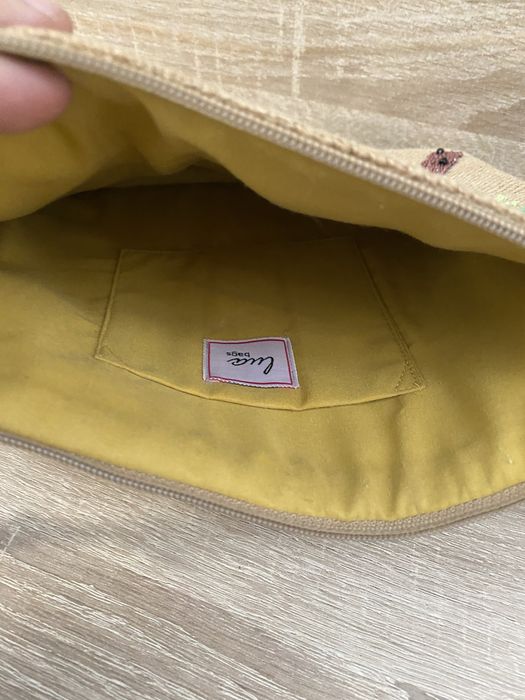 ręcznie zdobiona jutowa kosmetyczka