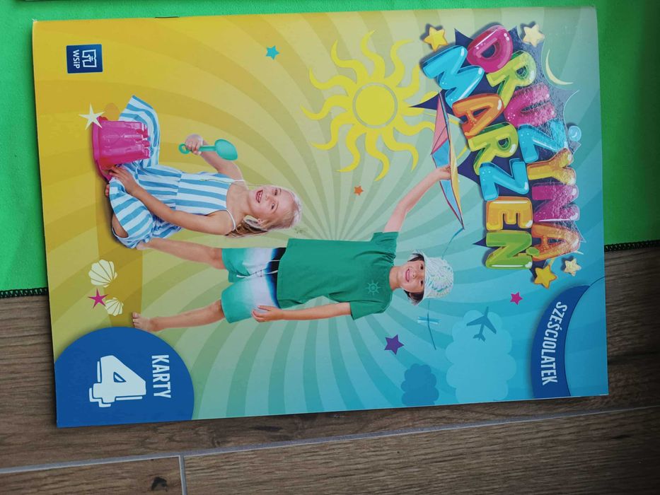 "Drużyna marzeń- sześciolatek"- nowy boks niekompletny z kartami pracy