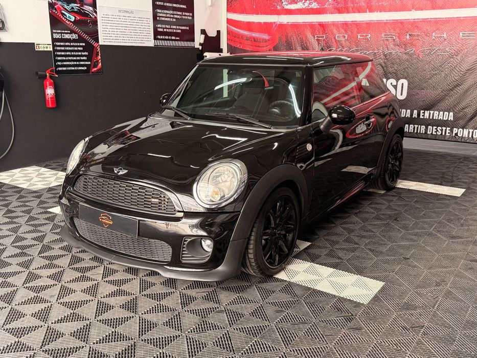 MINI 3 Portas