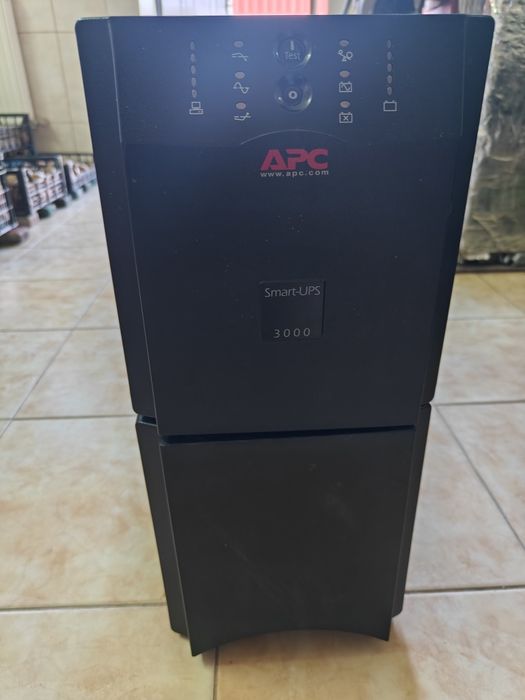 UPS APC Smart SUA 3000i