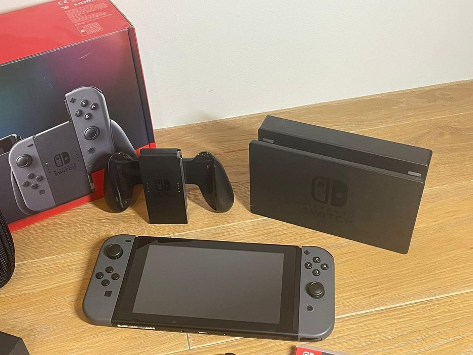 Używana konsola NINTENDO SWITCH 32GB