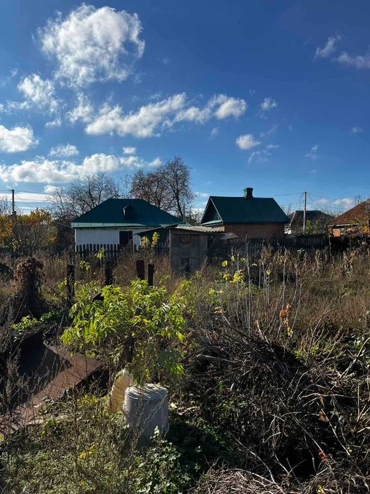 Продаж земельної ділянки у Крюкові