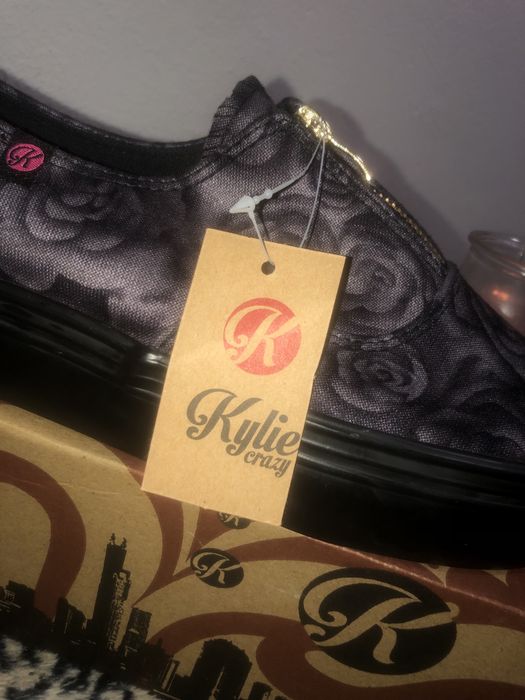 Sapatilha Kylie Crazy