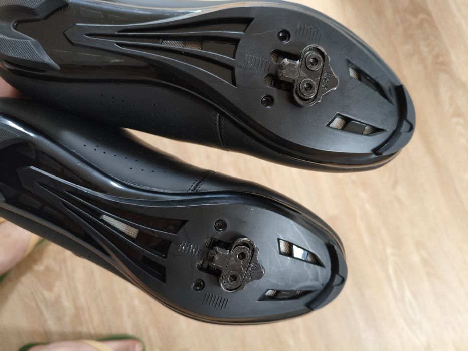 Sapatos ciclismo nr 43