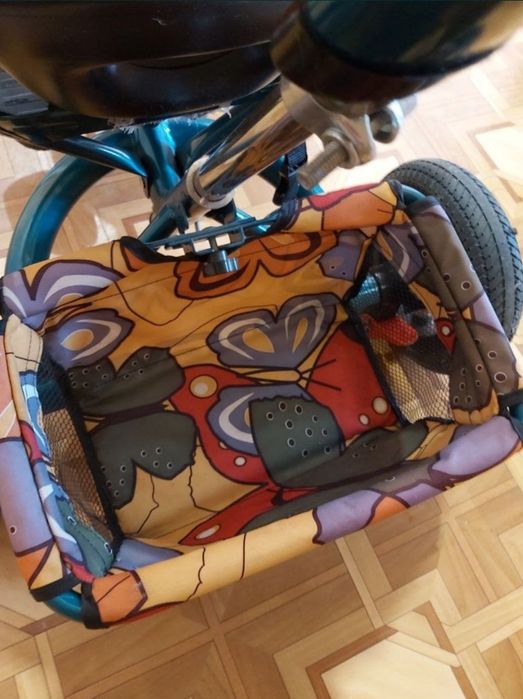 Трехколесный велосипед с родительской ручкой Tilly Trike