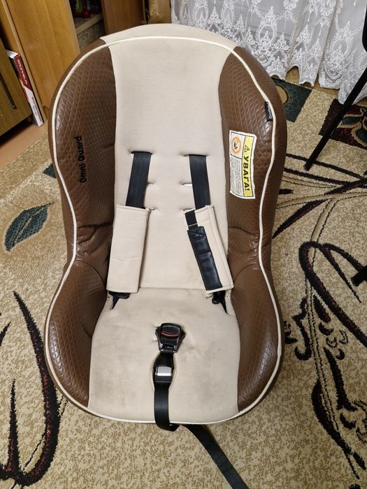Автокресло Omni Guard CS800E