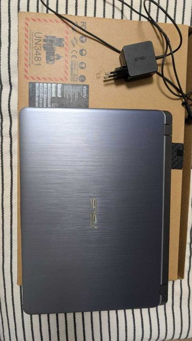Ноутбук ASUS X507UF-EJ094