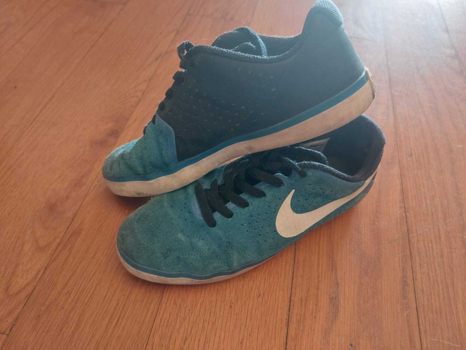 Sapatilhas Nike 43