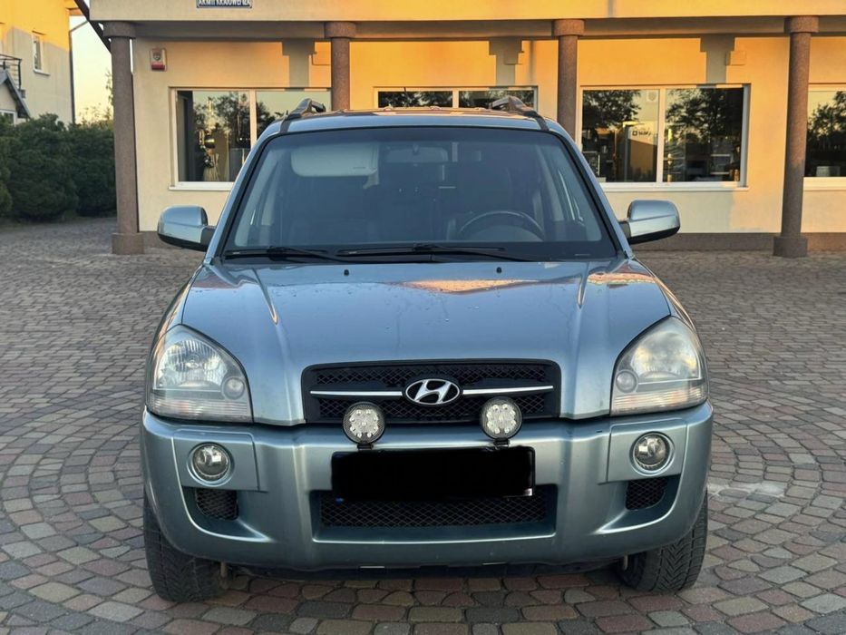 Продам авто hyundai tucson 2.0 tdi 2007 поляк