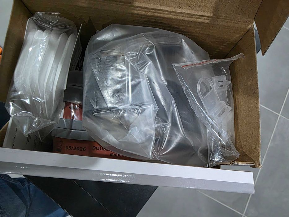 Kit Máscara Respiratória Rhino RH-M101 A1P2 + Óculos (Novo/Selado)