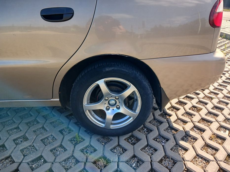 Део Ланос Поляк 1.5 8v