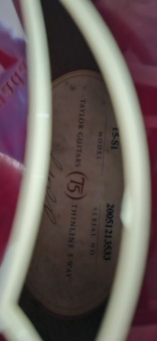 Guitarra Taylor T5 S1