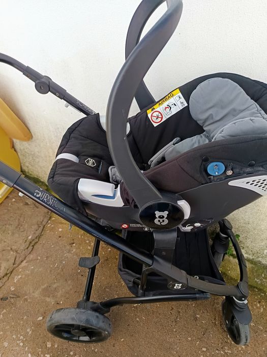 Carrinho convertível em trio com isofix