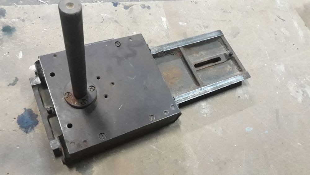 Каретка шіпорізна на столярний верстат.  Каретка на ФСШ.