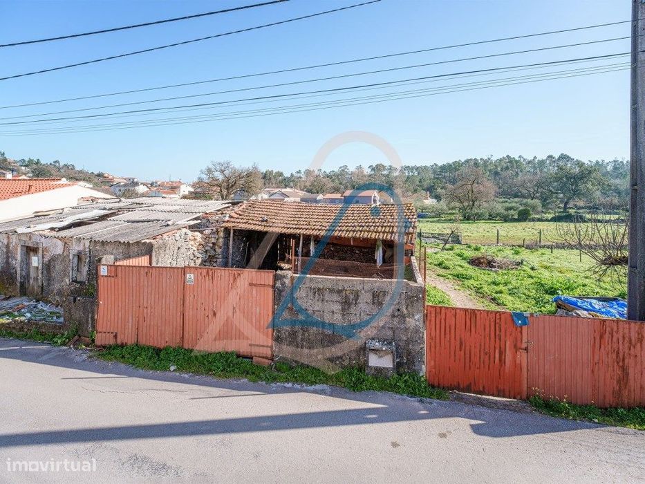 Moradia / Reconstrução / Venda / Fátima