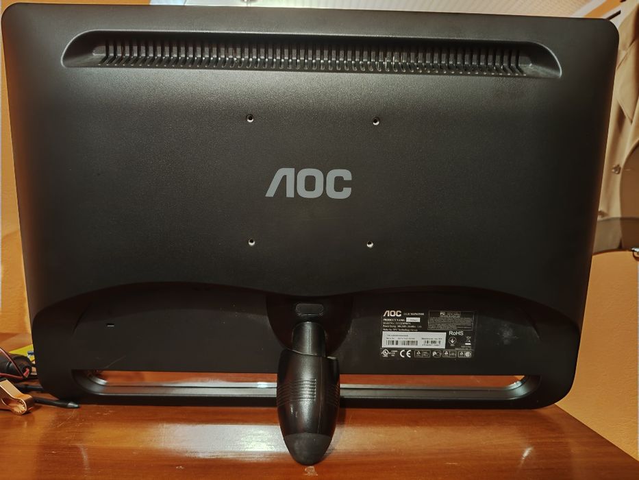 Монитор AOC 22 дюйма