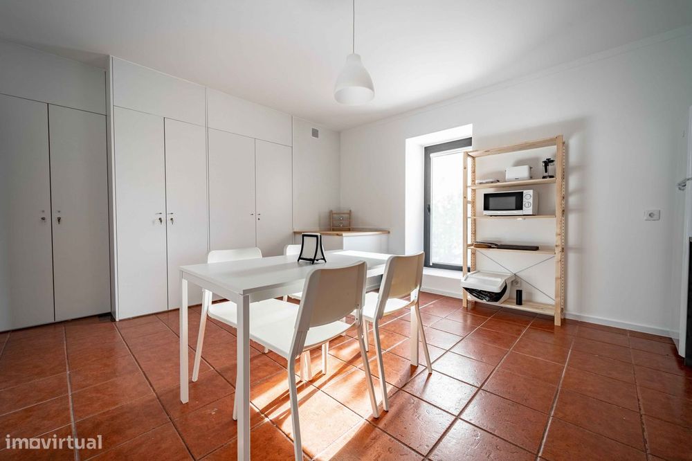 Quarto privado em moradia, a 5 minutos da Universidade do Minho