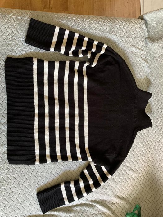 Sweter damski rozmiar M 52 % wiskoza