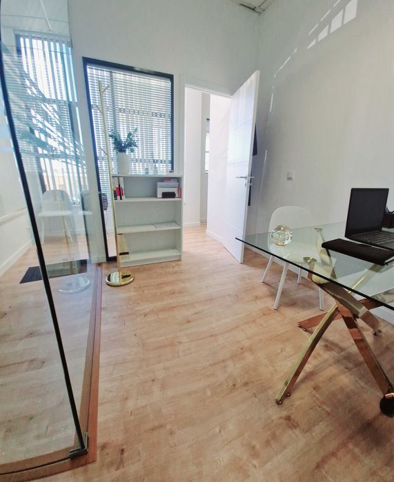 Arrenda-se Sala em loja Santarém