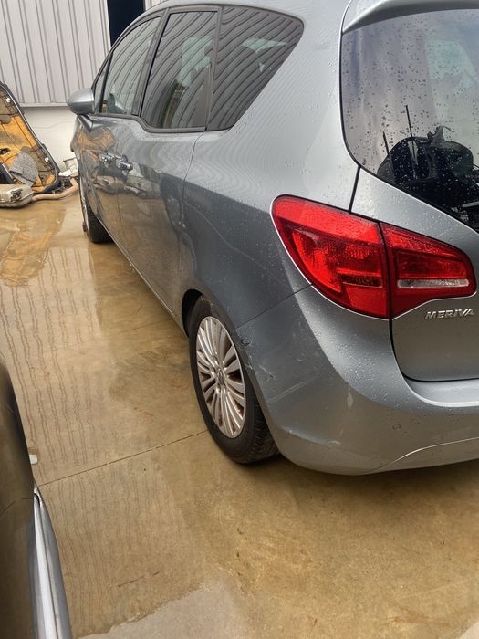 Opel meriva para pecas