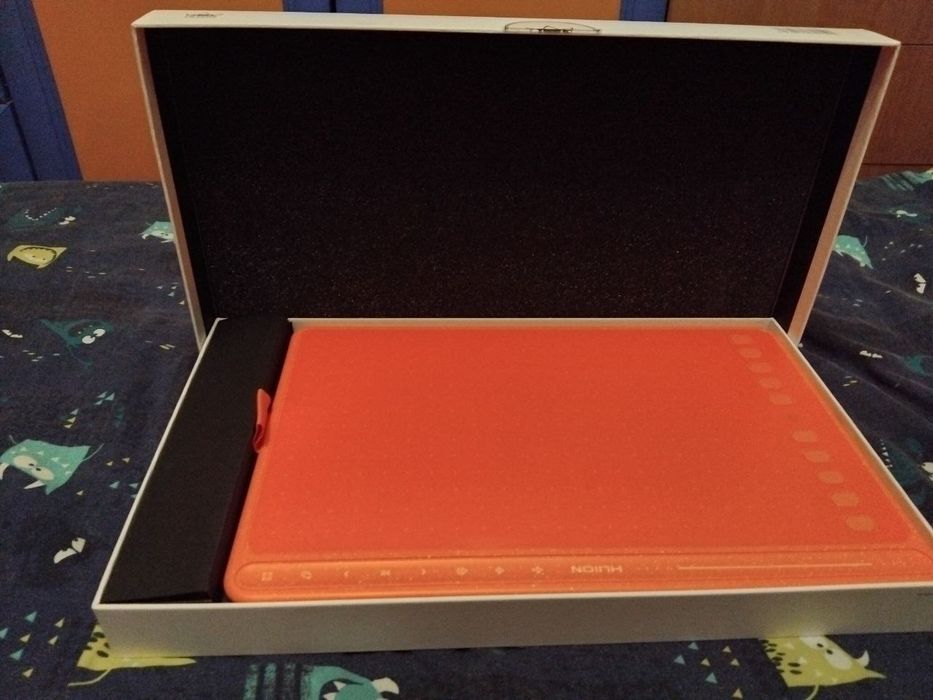 Продам графічний планшет Huion HS611 (новий)