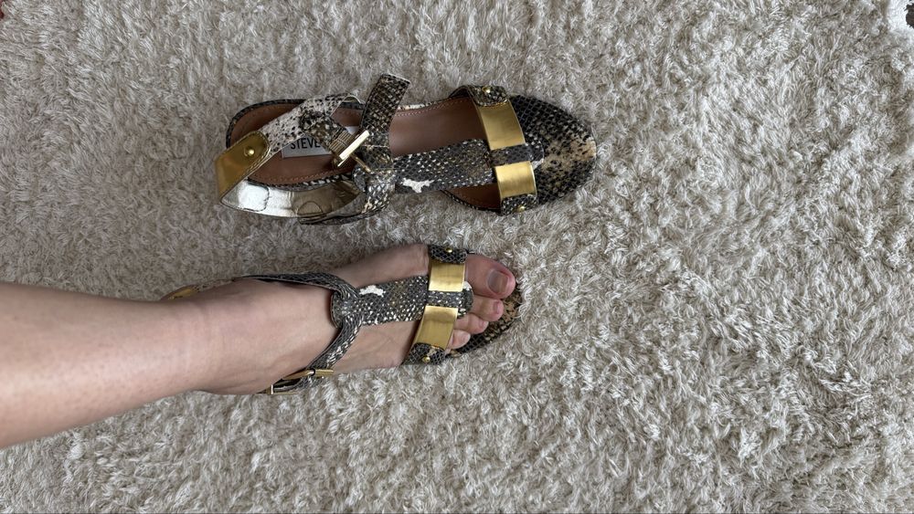 Босоніжки Steve Madden розмір 37-38