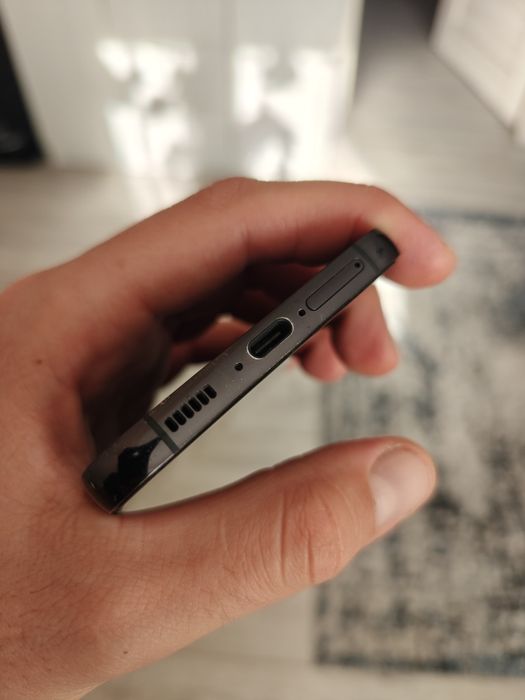 Samsung s23+ 8/256