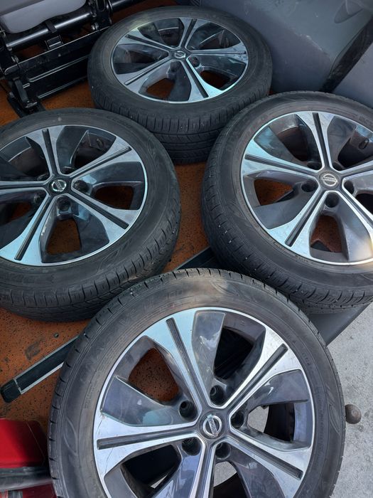 Колеса з дисками 215/50R17 DUNLOP