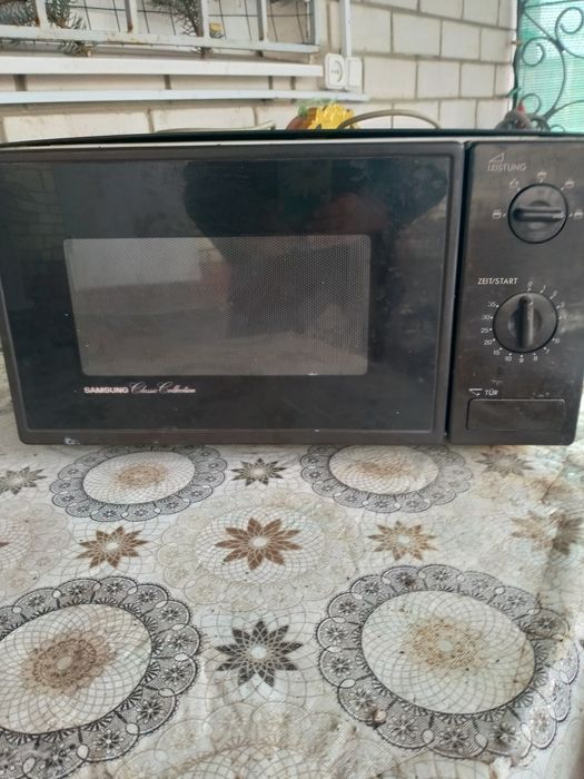 Продам микроволновую печь