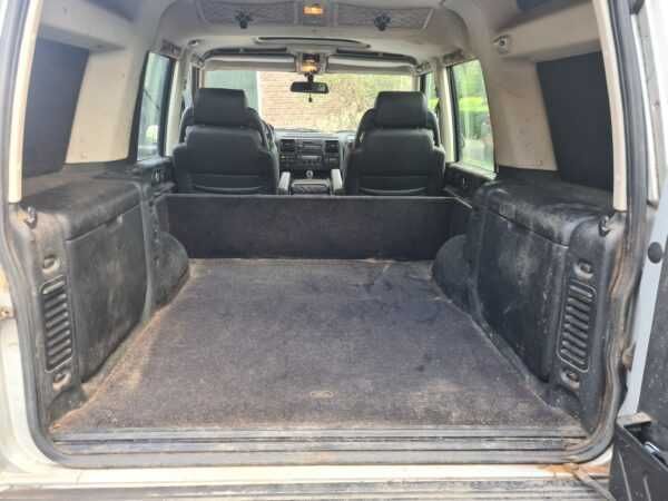 Land Rover Discovery 2003 TD5 Facelift 15P Peças Usadas