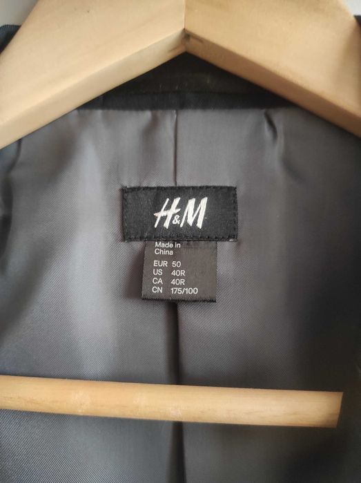 Casaco HM tamanho 50 Preto como novo