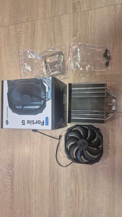 Chłodzenie CPU SilentiumPC Fortis 5 140mm