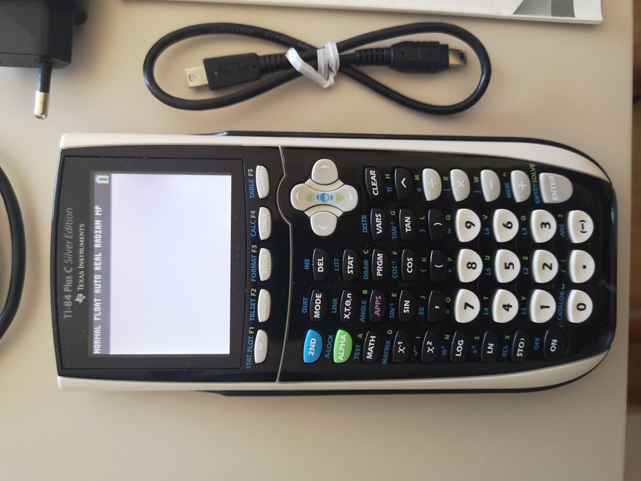 Calculadora gráfica Texas TI-84 Plus Cores