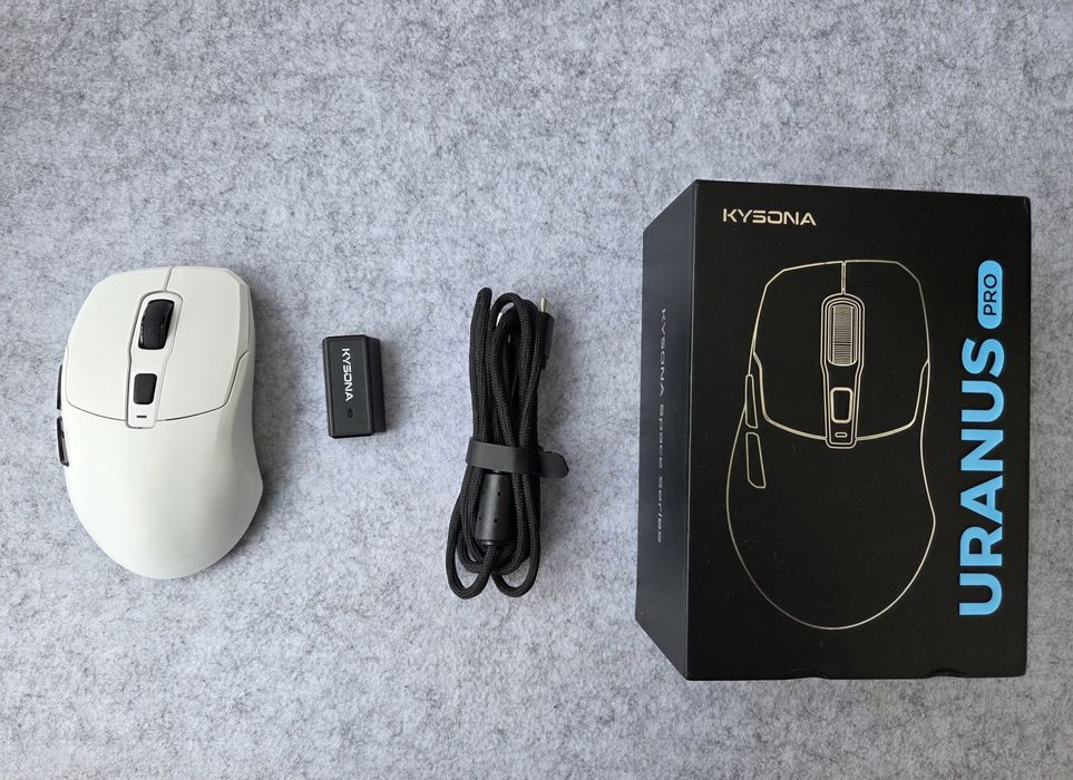 Ігрова миша KYSONA Uranus PRO - PAW3395/54gr/8K