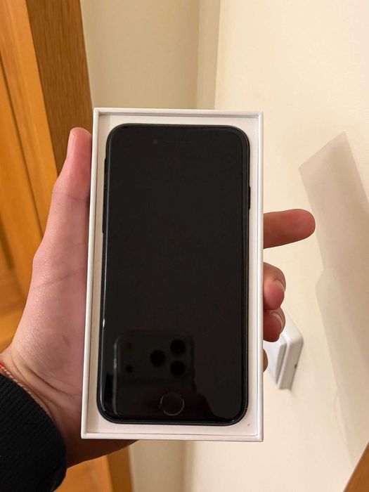 iPhone SE 2020 2ª geração