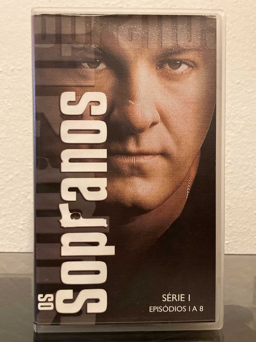 The Sopranos (Os Sopranos) - Série 1 (Ep 1-8) [1999] • VHS