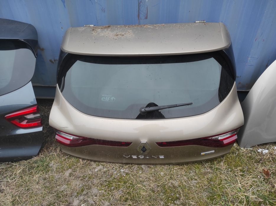Sprzedam do reanult Megane iv klapę tylną