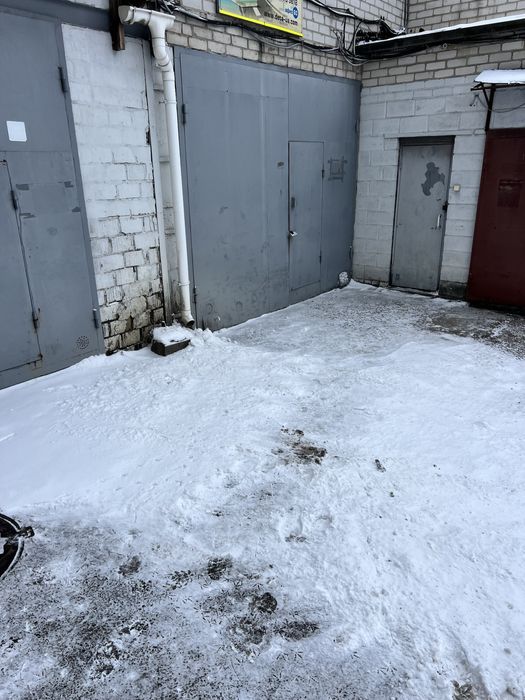 Продам готовий бізнес, склад шин + офіс