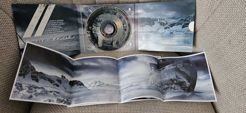 Rammstein  - Rosenrot.