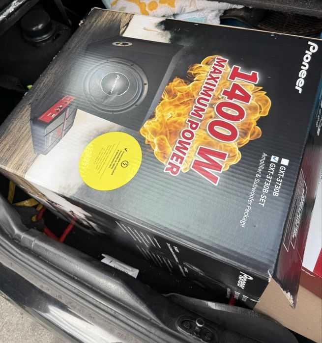 Subwoofer pioneer
