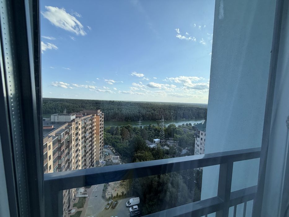 Продам квартиру ЖК Рівер Сіті