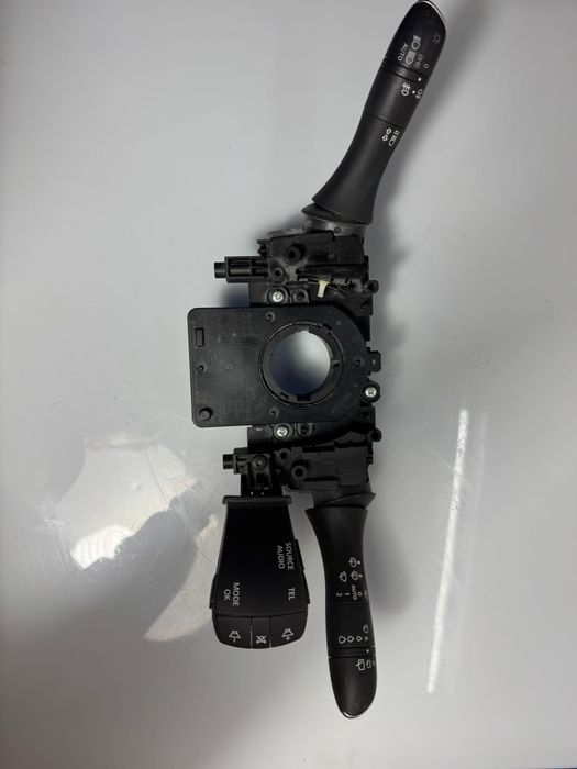 Comutador de piscas e fita de airbag Renault Megane IV