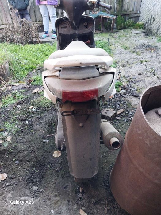Продам Сузуки Лец2 бабочка