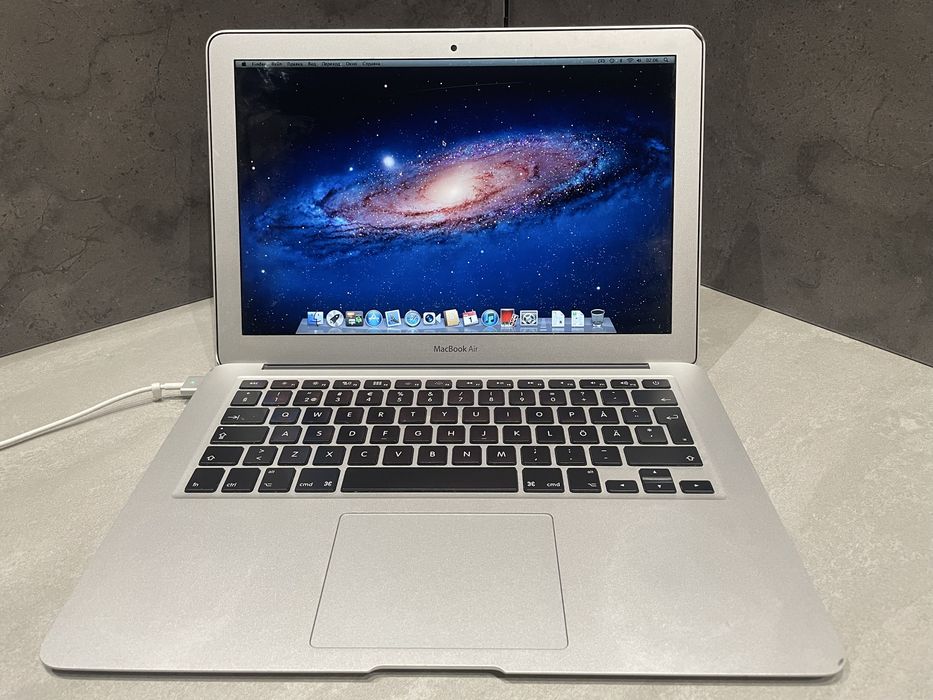 Ноутбук MacBook A1466 13.3"/4GB RAM/60GB SSD! N3154