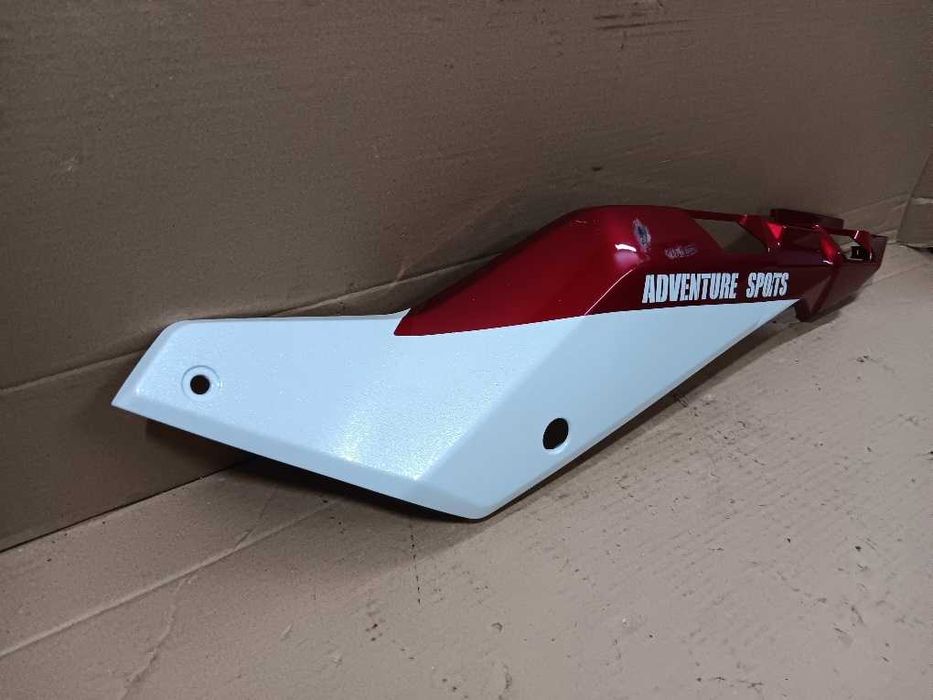 Carenagem traseira esquerda Honda CRF1000 Africa Twin Adv